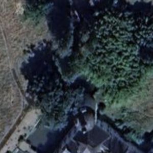 Abandoned Castle American flags - France