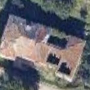 Abandoned villa House Bird - Italy