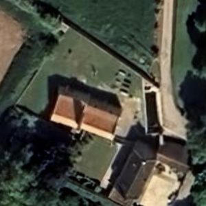 Abandoned church pigeons - France