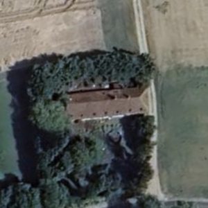 Abandoned villa House jungle - France