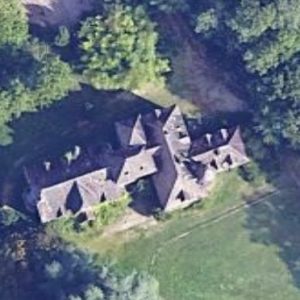 Abandoned Mansion Player - France