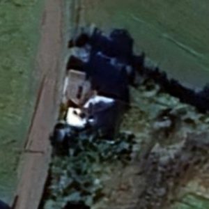 Abandoned villa House Bird - France