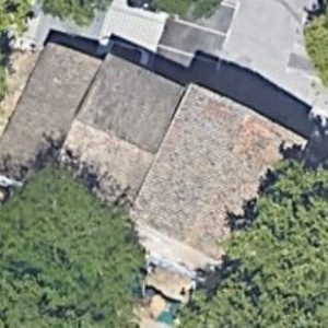 Abandoned villa House L - France