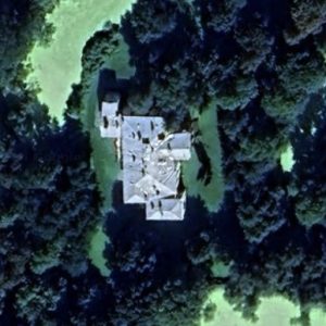 Abandoned villa House Lake - Poland